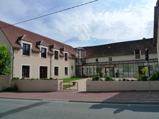 Maison_culture_loisirs_La_Roche_Posay.JPG