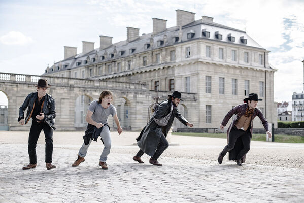 Les trois mousquetaires le channel 12 et13 oct.jpg
