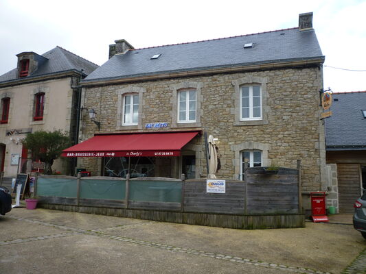 Le Charly's 2.JPG