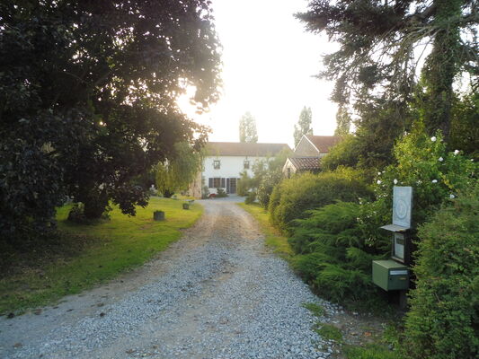 Lantigny Chambre d'hôtes - Lathus Saint Rémy ©Mr Chassat.JPG