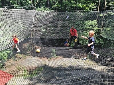 Parc Aventure-filets-sit.JPG