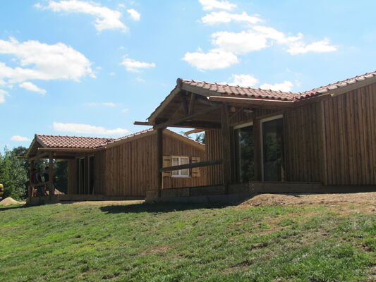 Camping de Queaux - ©Mairie de Queaux.jpg