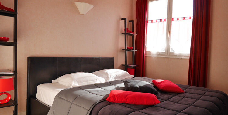 chambre-rouge.jpg