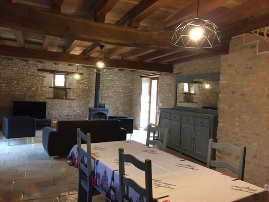 L'Ecurie du Moulin Neuf - Usson du Poitou ©Mme Parchemin.JPG