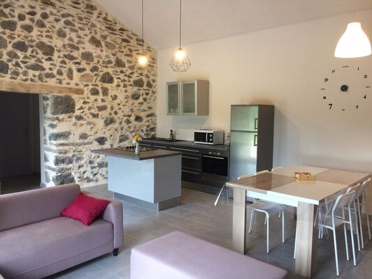 la-foret-sur-sevre-gite-ograndair-salon1.jpg