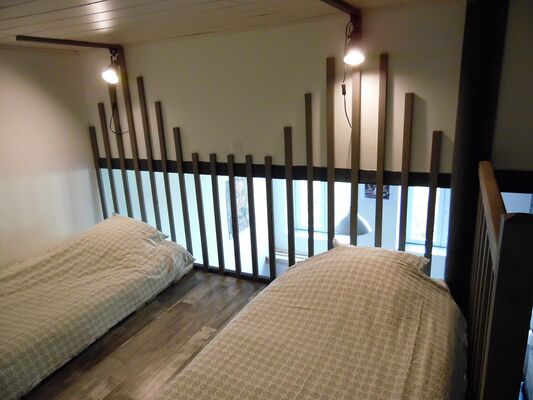 combrand-gite-ecole-buissonniere-chambre-mezzanine.jpg
