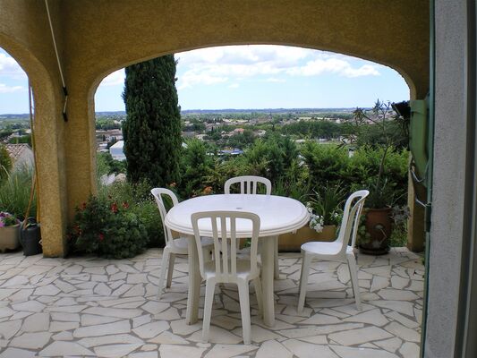 Terrasse les santolines (2).JPG
