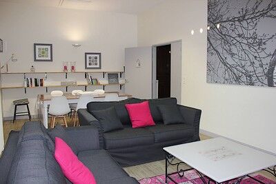 chateaudelaroche-salon-sit.JPG