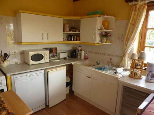 saint-paul-en-gatine-gite-au-marcassin-cuisine.jpg