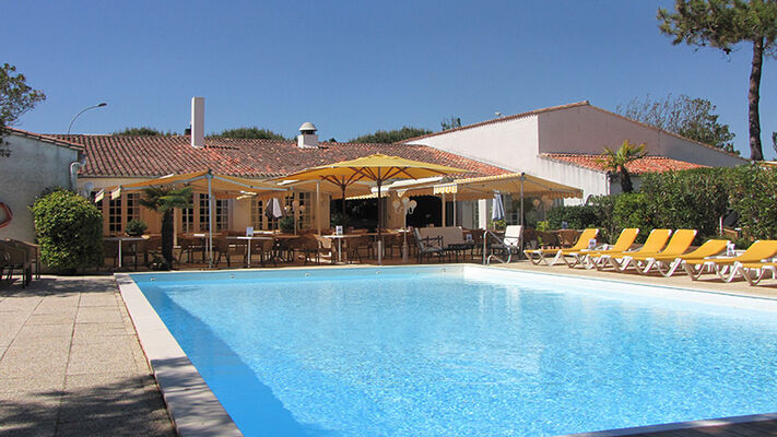 hotel06.jpg