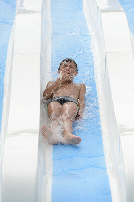 Piscine - Saint Savin ©Momentum Productions Mickaël Planes (50).jpg
