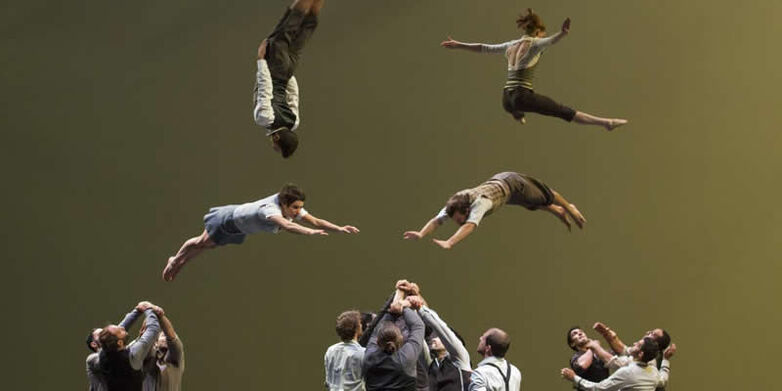 il-nes-t-pas-encore-minuit-spectacle-valenciennes-tourisme.jpg