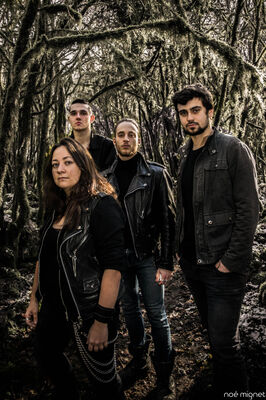 Concert_rock_Black_theory_La_Roche_Posay.jpg