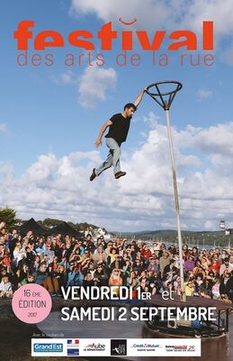 FESTIVAL ART RUE savinien_68_ETE_2017.jpg