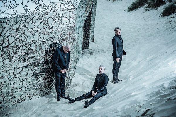 16_-_Triggerfinger_-_Official_press_picture_-_credits_DIEGO_FRANSSENS_-_horizontal.jpg