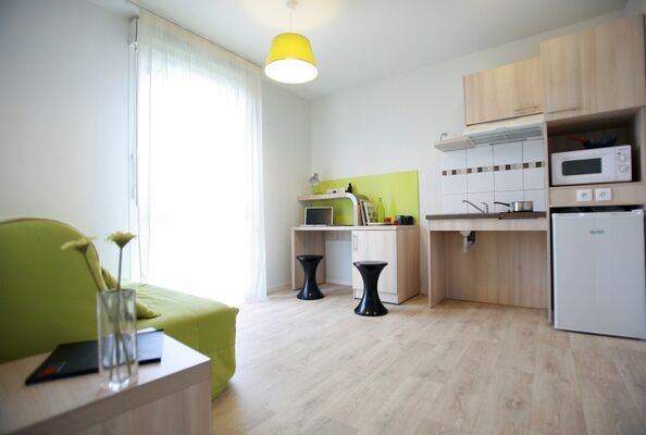residence-etudiante-suitetudes-lucien-jonas-aulnoy-lez-valenciennes-t2-salon.jpg