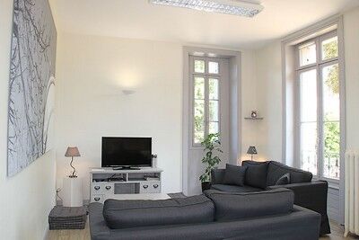 chateaudelaroche-salon1-sit.JPG