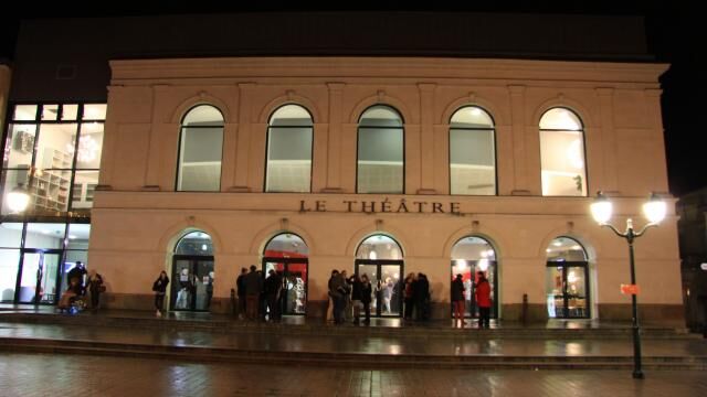 théâtre de Laval.jpg