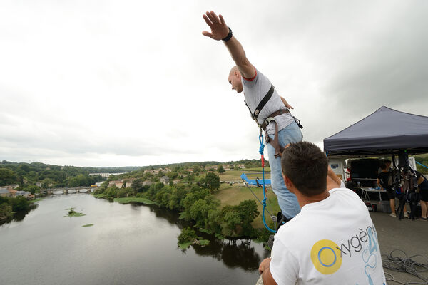 Saut élastique - LV L'IJ - 2017 - ©Momentum Productions Mickaël Planes (13).JPG