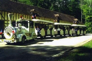 Train Touristique sit.jpg