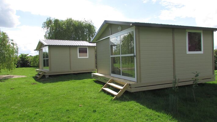 Chalets-Camping-Vineuil.jpg