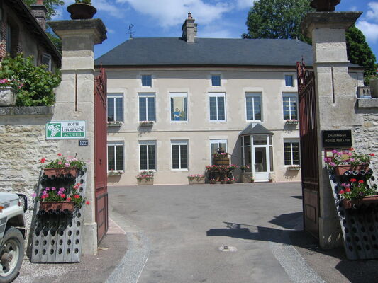 Maison 1.jpg