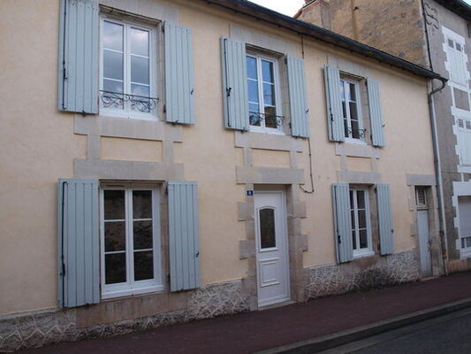 Le logis des Fontenelle - L'Isle Jourdain ©Logis des Fontenelles.JPG