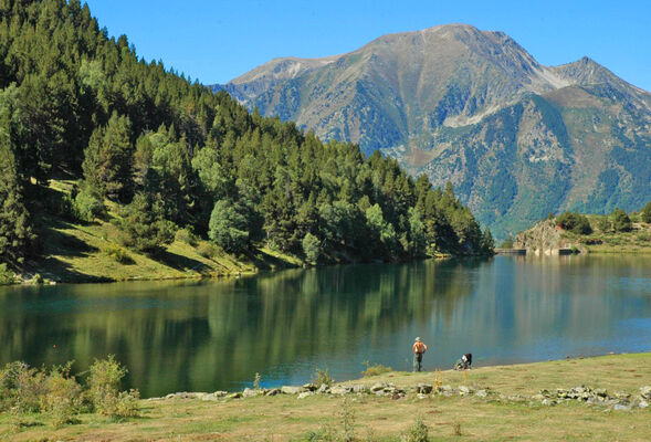 PR 2 LE LAC DU PASSET.jpg