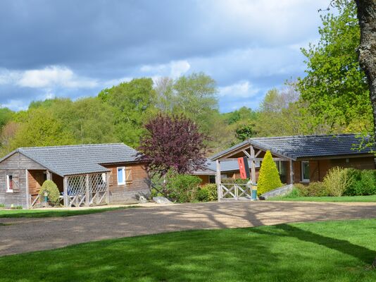Domaine_Scorff_Chalets_Kernascleden_RMCOM (1).JPG