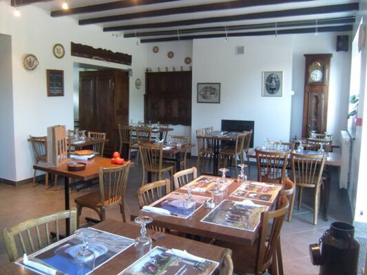 Creperie_Ar_Gavotenn_LeSaint (4).jpg