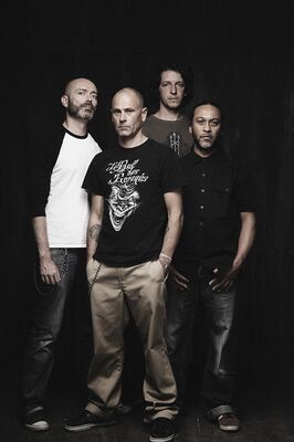 Lofofora BlackBomb A Bliss of Flesh concert.jpg