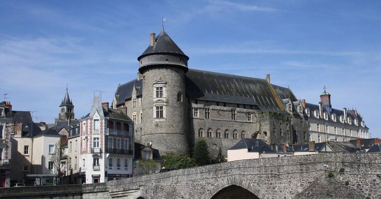 chateau.jpg