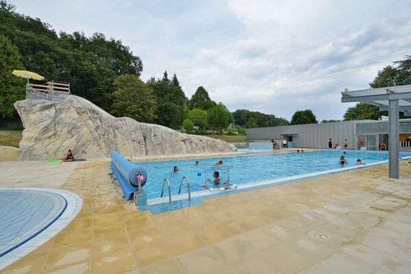 Piscine - Saint Savin ©Momentum Productions Mickaël Planes (21).jpg