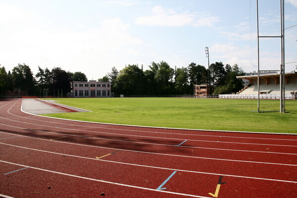 piste athletisme stade parc (6).jpg