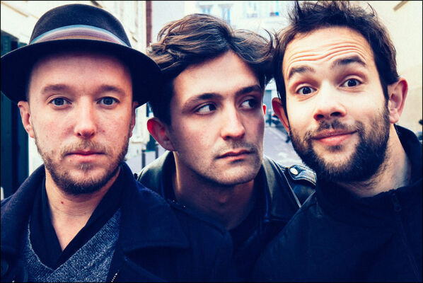 trio musica humana.jpg