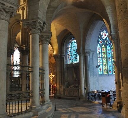 Eglise Saint Nicolas.jpg