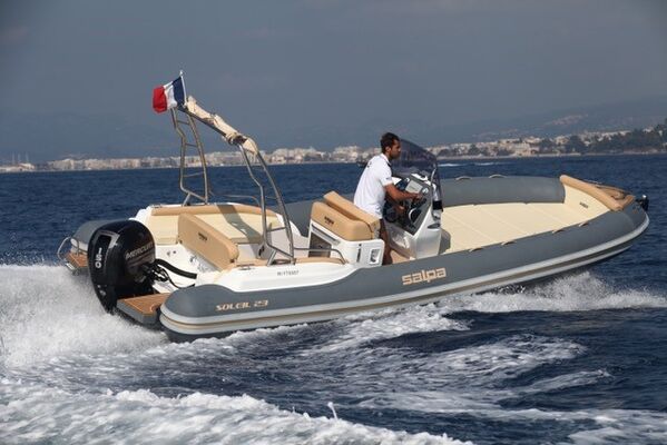 easy yachting.jpg