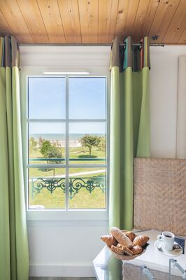 23 hotel-legalion-saint-martin-iledere-photographie-interieur-gwladys-auzanneau-7.jpg
