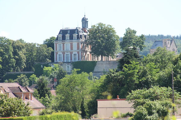 Rully-chateau-vignes