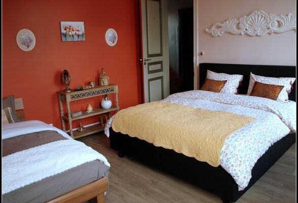 REVE-BLEU-CHAMBRE-HÔTE.jpg