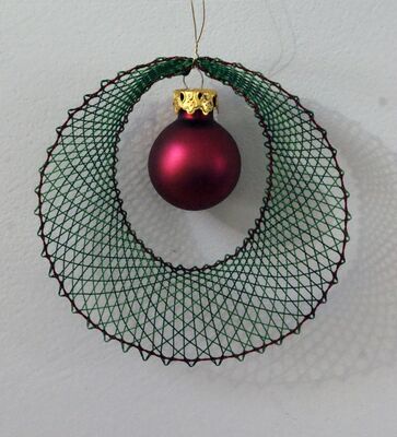Atelier-dentelle-fuseaux.jpg