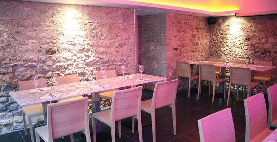 salle du bas.jpg