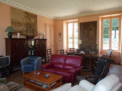 logis girardière-salon.jpg