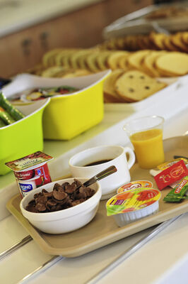 petit déjeuner ibis budget.jpg