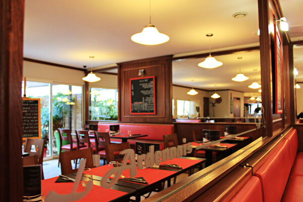 Brasserie L'Ardennais ©Clément Richez pour l'Office de Tourisme de l'Agglomération de Reims (3).jpg