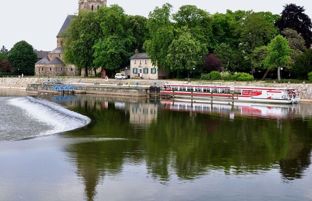 bateau_laval.JPG