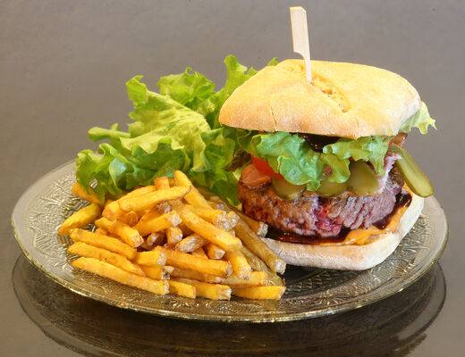 Le burger du Chapeau (2).jpg