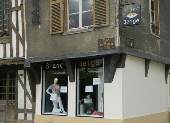 Blanc Beige.jpg