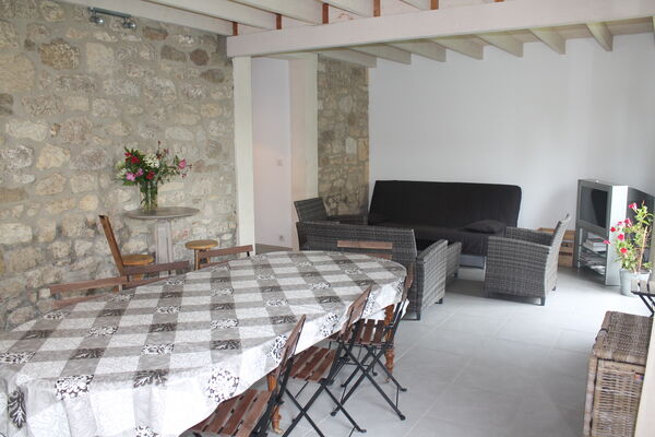 PAGEPPALE salle a manger.JPG