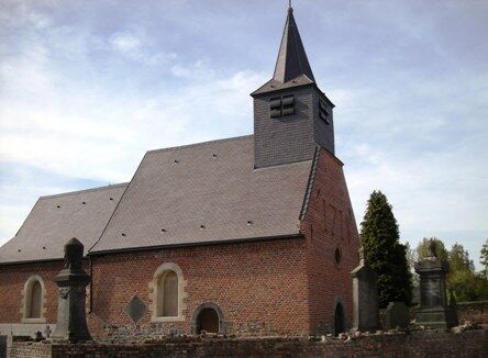 Eglise_Saint_Nicolas_Marchipont.jpg